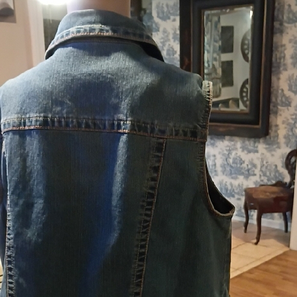 Cato Blue Denim Vest with Button Accents - Picture 4 of 6